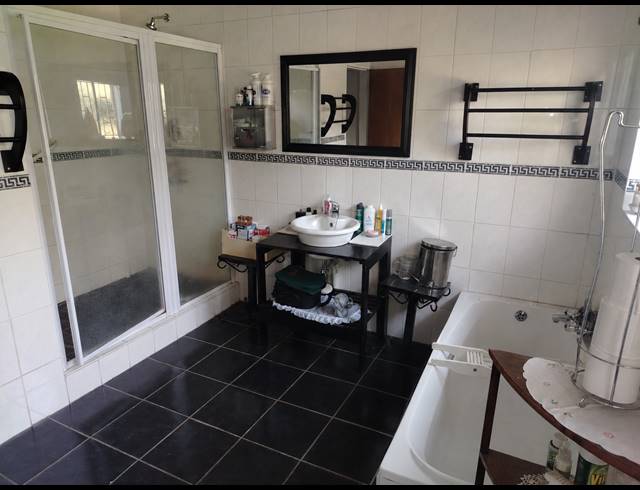 3 BEDROOM HOUSE FOR SALE IN BO-DORP